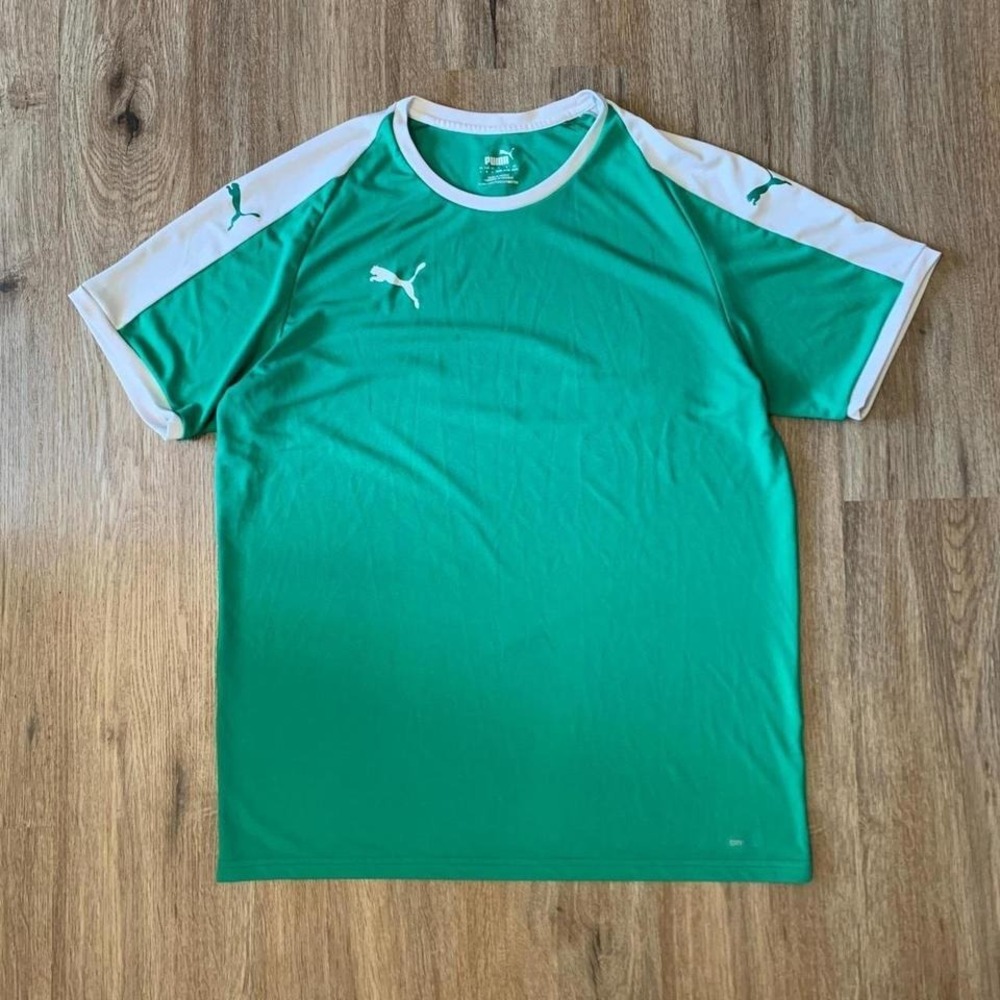 Puma Liga soccer athletic jersey in green and white - size large mens